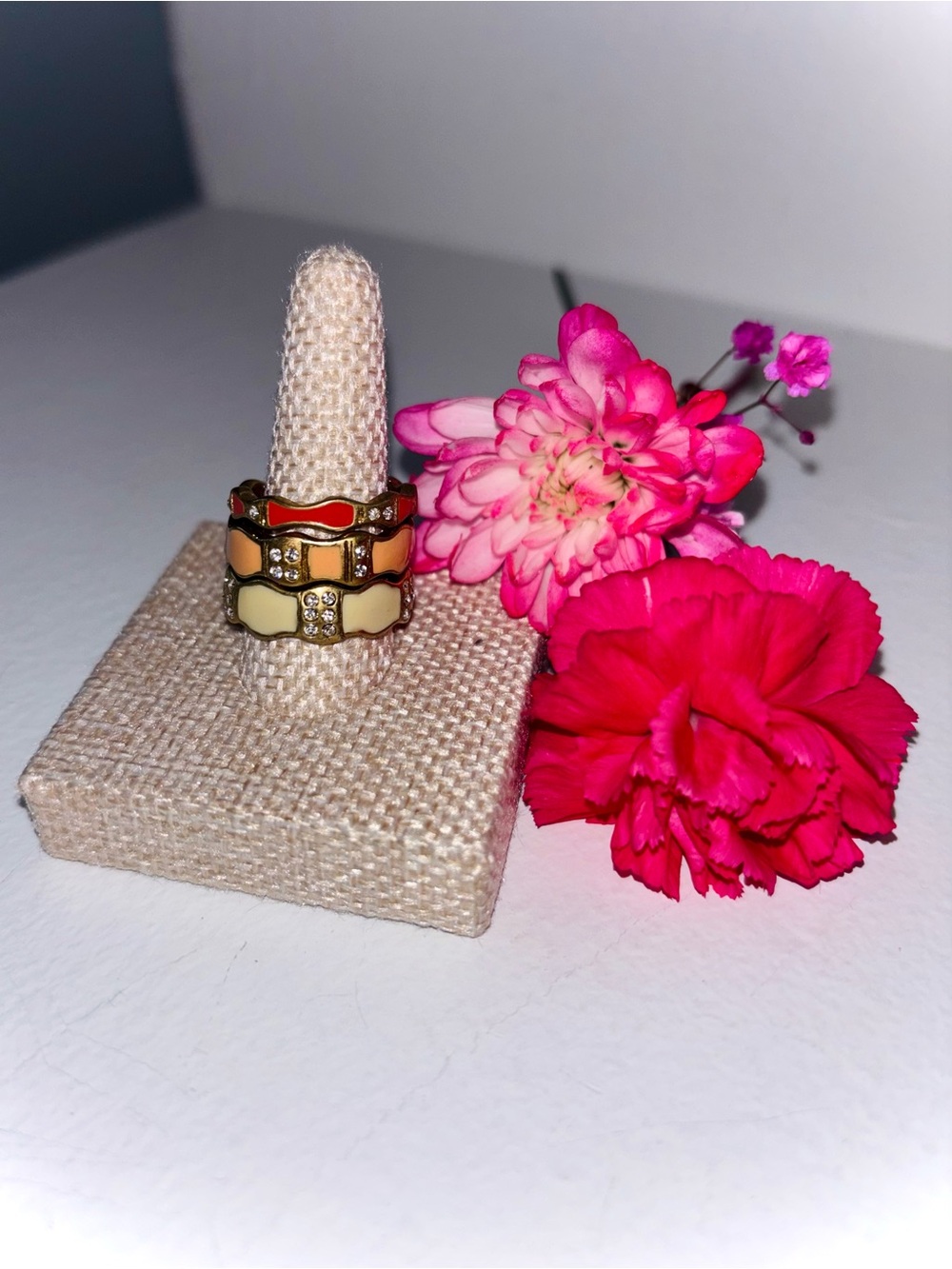Lia Sophia “Peaches & Cream” Ring Trio Size 7